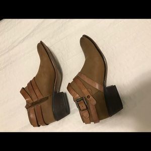 Steve Madden "Regennt" Bootie - size 8.5